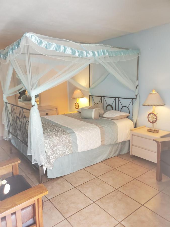 Conty'S Motel Naples Luaran gambar